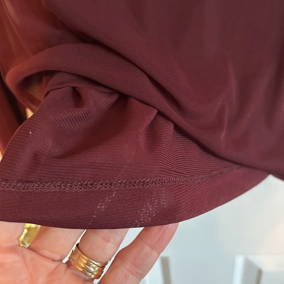 SIMONS Contemporaine Burgundy Blouse Size M NWT - Picture 7 of 10